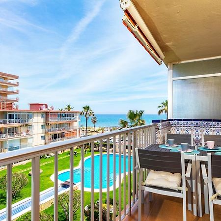 Beachfront Seaview Apartment In Los Boliches By Costarentals - Ref 141 Фуэнхирола Экстерьер фото