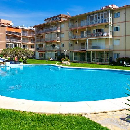 Beachfront Seaview Apartment In Los Boliches By Costarentals - Ref 141 Фуэнхирола Экстерьер фото