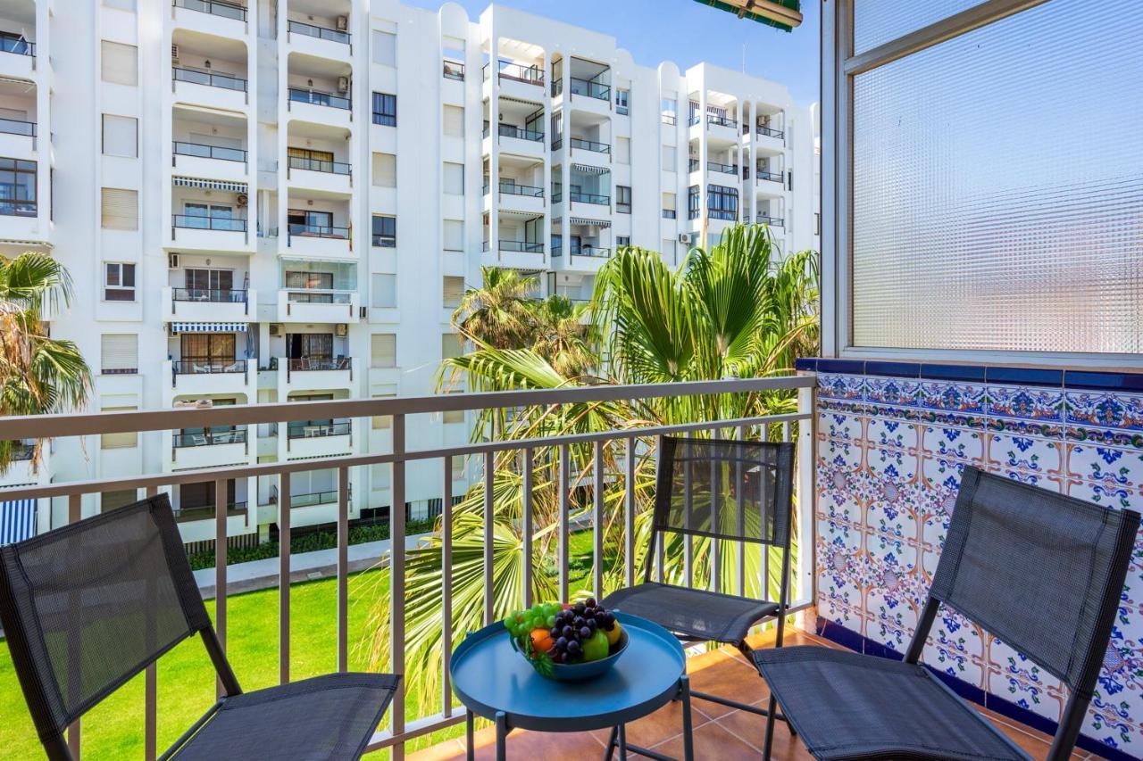 Beachfront Seaview Apartment In Los Boliches By Costarentals - Ref 141 Фуэнхирола Экстерьер фото